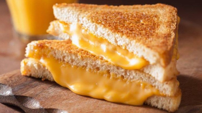 Mimi's Cafe grilled cheese sandwich sliced in half