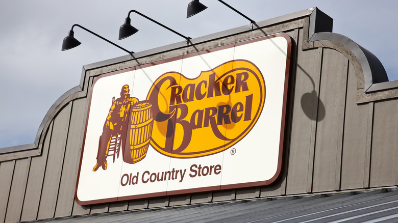Cracker Barrel sign on front of restaurant