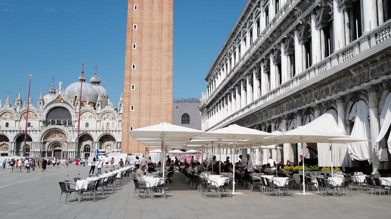Restaurants in Saint Mark's Square in Venice
