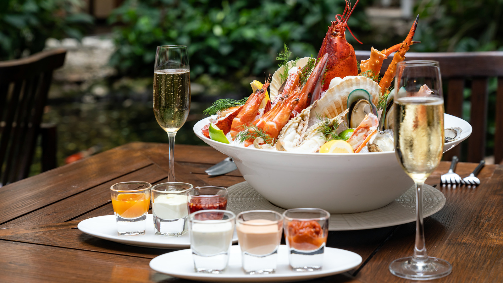 8 Vintage Seafood Dishes That Have Quietly Vanished - Tasting Table