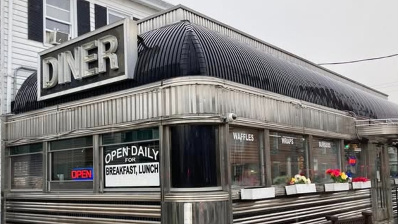 Roberto's Freehold Grill in New Jersey, formerly Tony's Freehold Grill