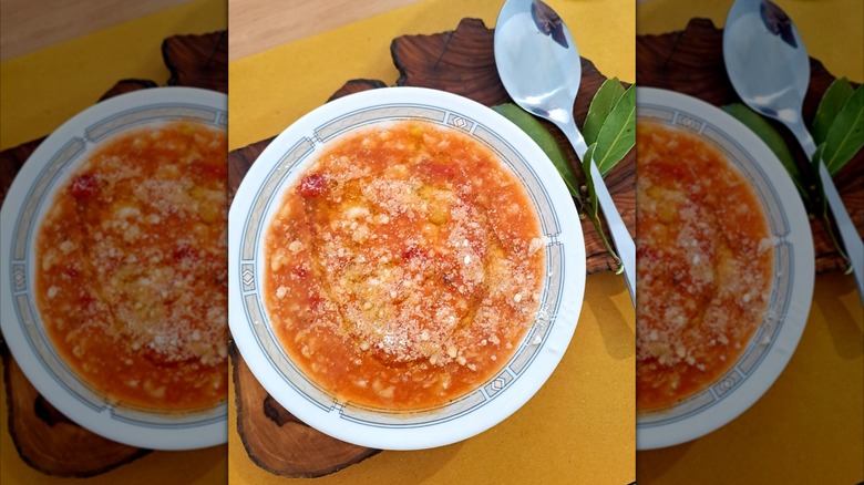 Bowl of Sagne e fagioli on wooden board