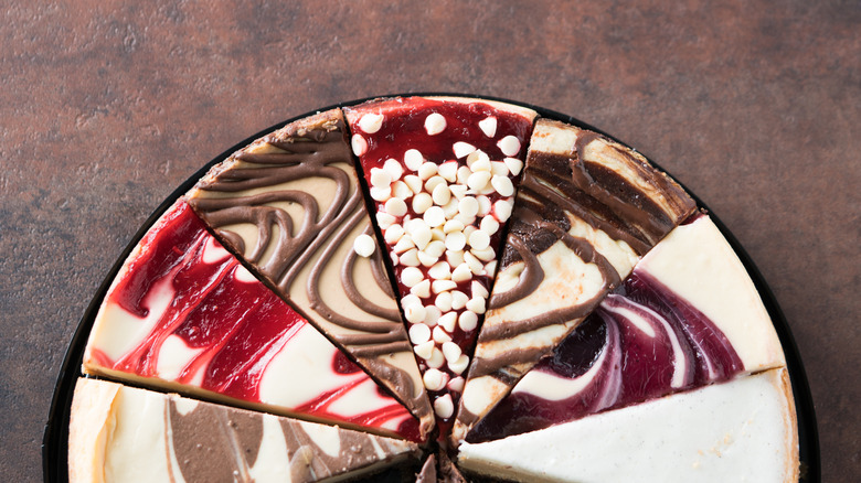 Assorted cheesecake with fruity and chocolate options