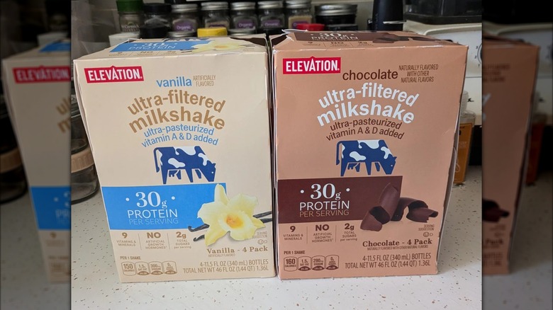 Chocolate and vanilla packets of ultra-filtered milkshake
