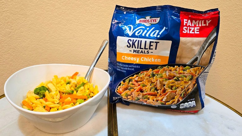 Birds Eye Voila! Cheesy Chicken bowl and bag