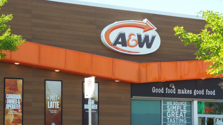 Exterior of an A&W restaurant in Ottawa, Ontario, Canada