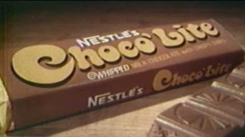 Still from vintage commercial showing Choco Lite bar