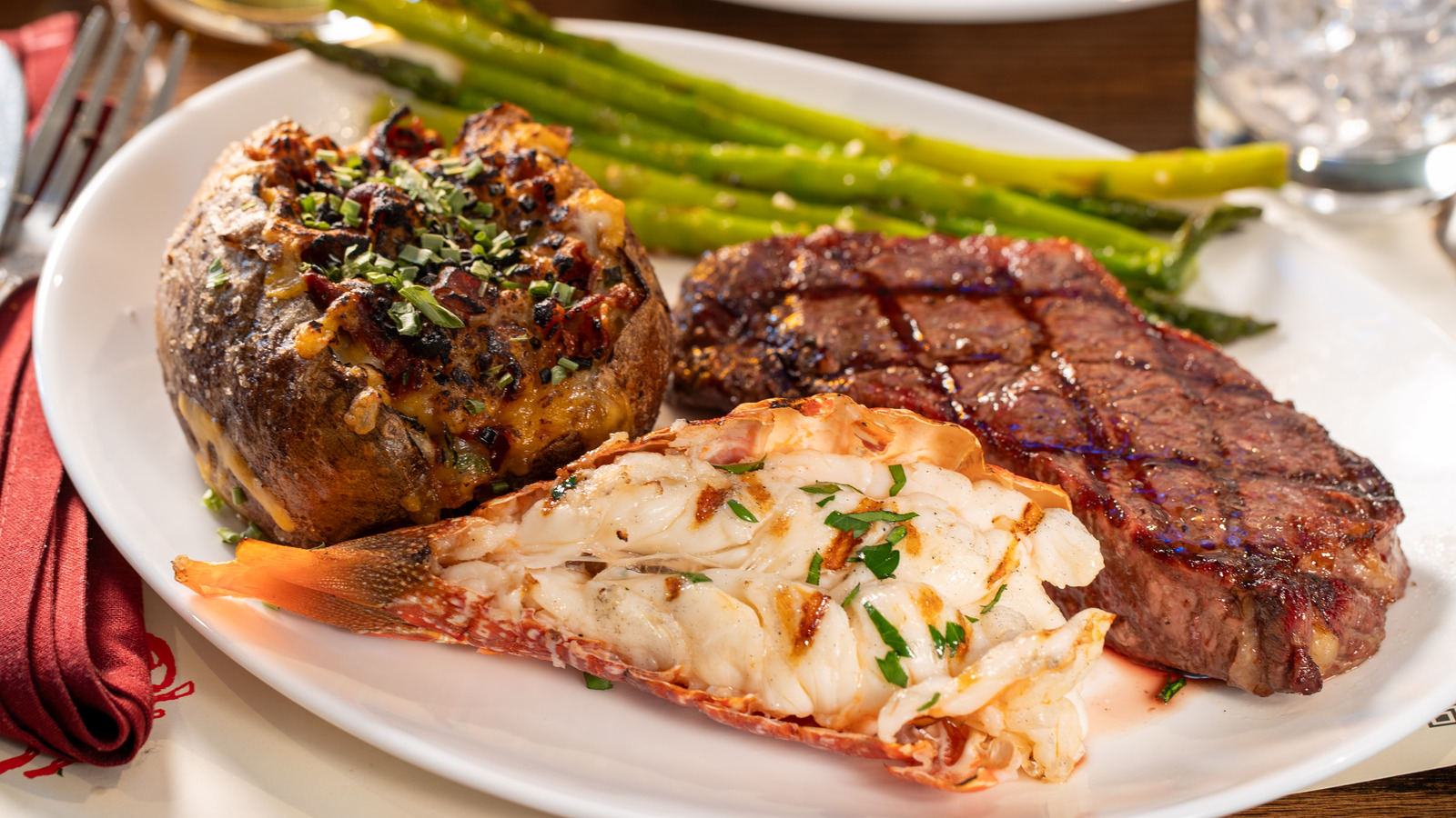 9 Chain Steakhouse Side Dishes That Rival The Steak - Tasting Table