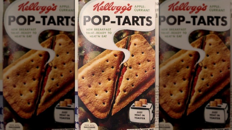 Apple-currant Pop-Tarts box