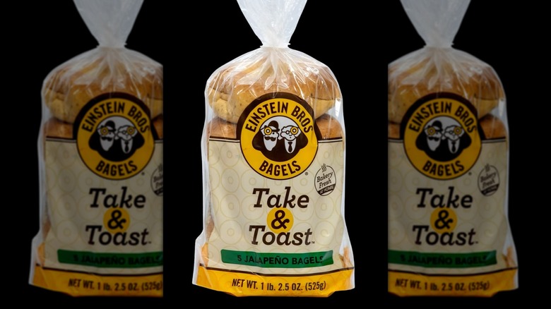 Bag of 5 Einstein Bros Bagels Take & Toast jalapeño bagels