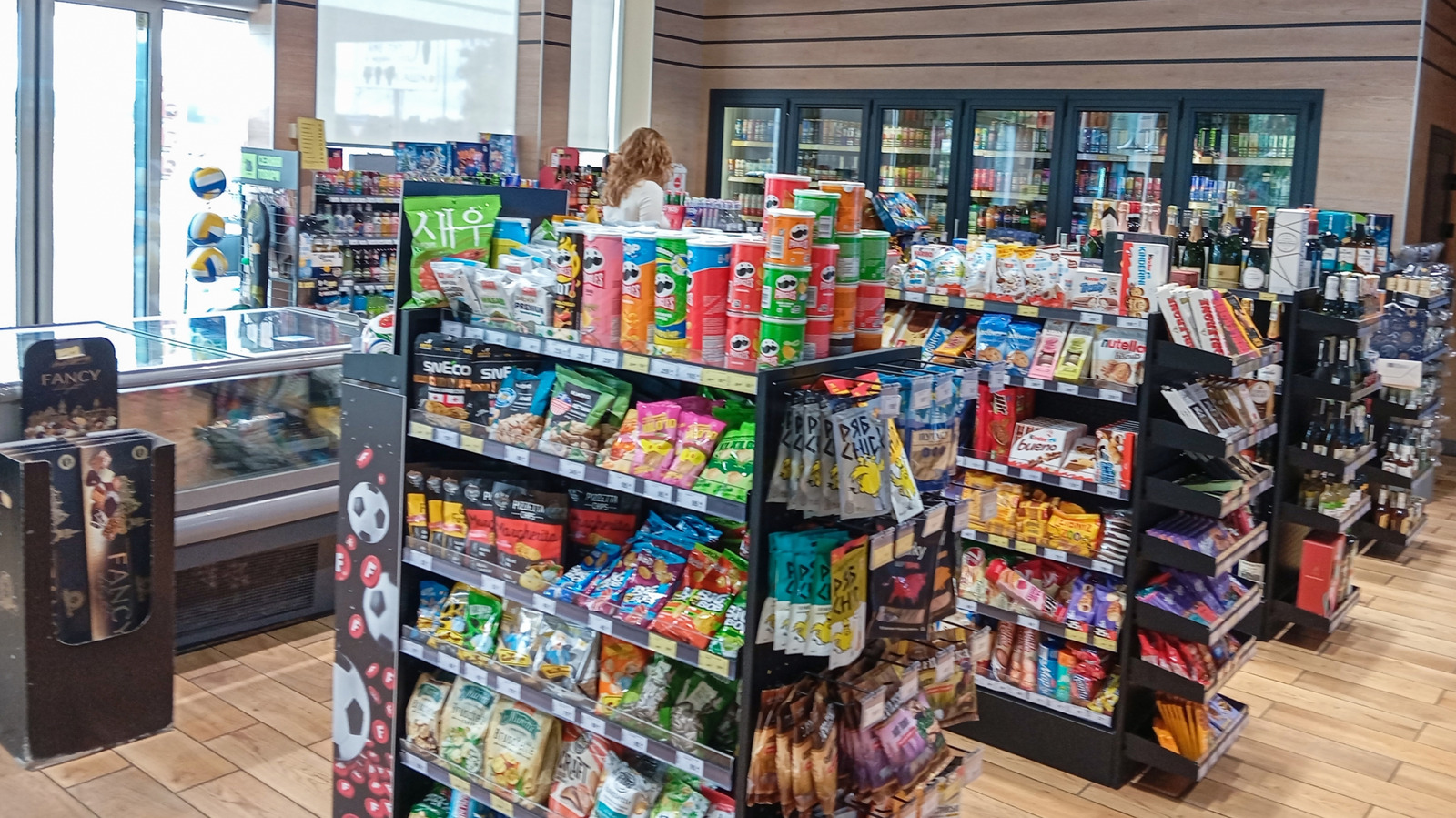 9 Gas Station Chain Prepared Foods That Are Actually Worth Trying