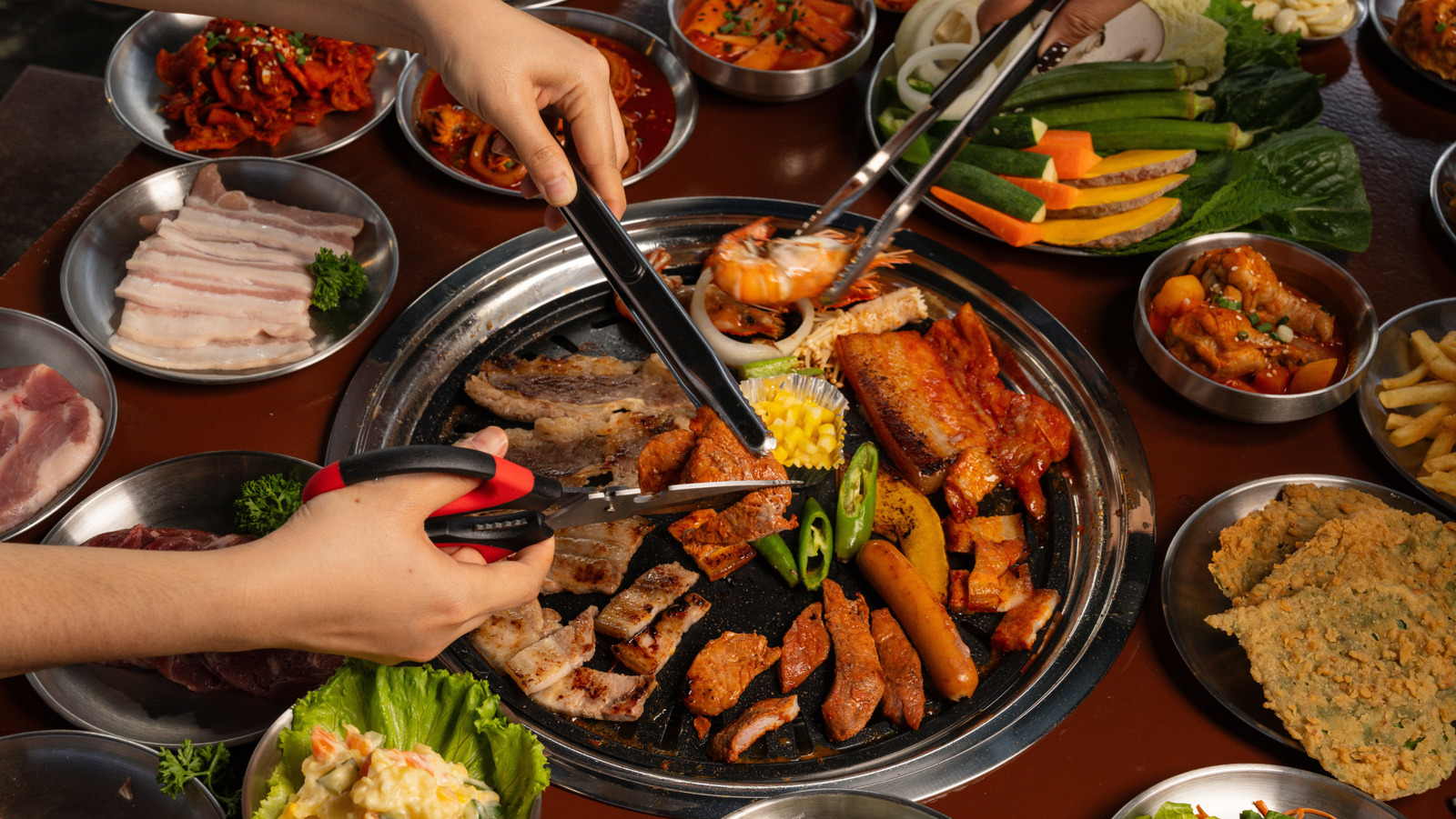 9 Korean BBQ Red Flags: How To Tell Which Restaurants To Avoid - Tasting Table