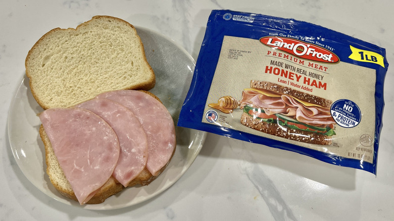 Land O'Frost Honey Ham on bread.