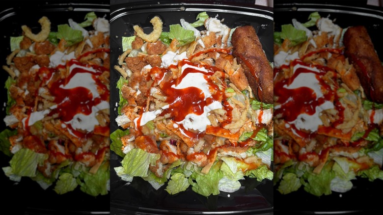 Zaxby's Asian Zensation Zalad in black to-go container