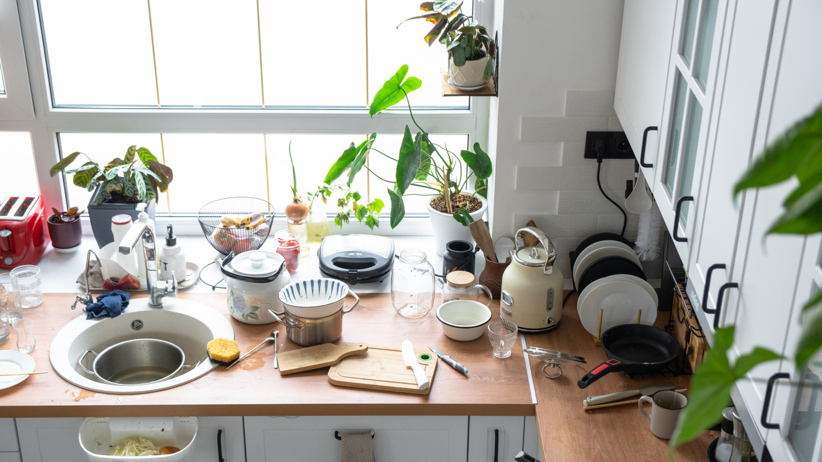 9 Most Cluttered Spots In Your Kitchen And How To Deal With Them