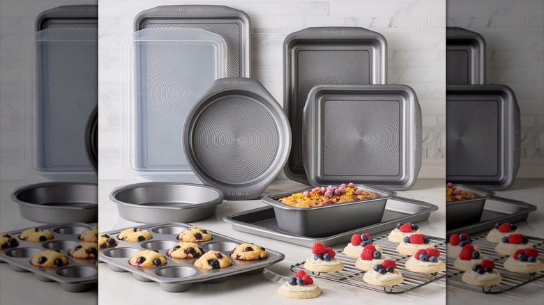 Circulon 10-piece non-stick bakeware set with muffins, cake, and cookies