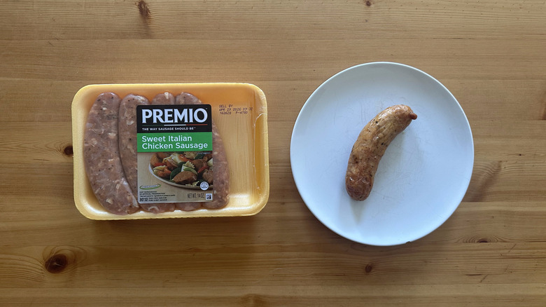 Premio Sweet Italian Chicken Sausage on wooden table