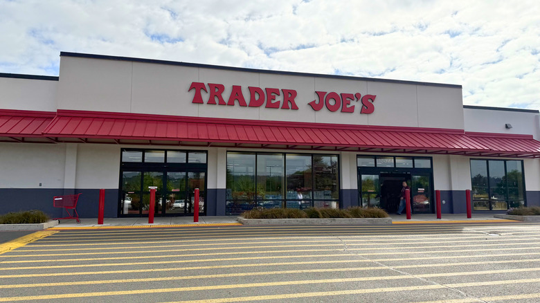 Trader Joe's storefront