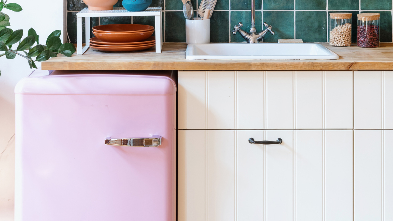 9 Vintage Kitchen Items That Are Suddenly Trendy Again - Tasting Table