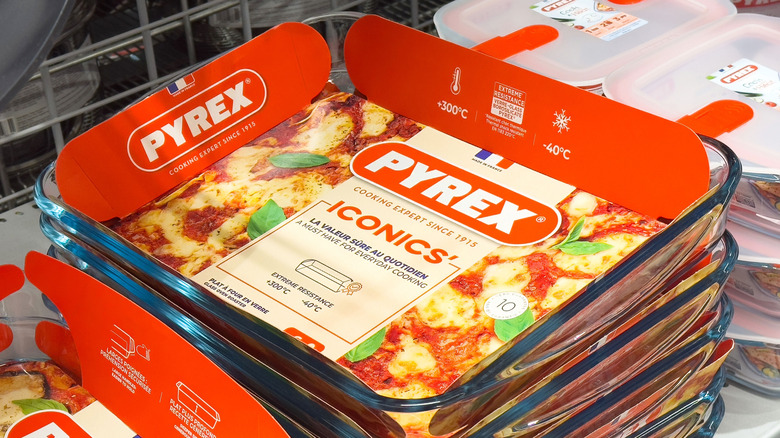 Pyrex dishes stacked on a shelf