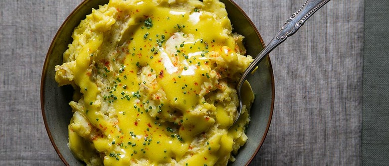 Aïoli Mashed Potatoes with Chives