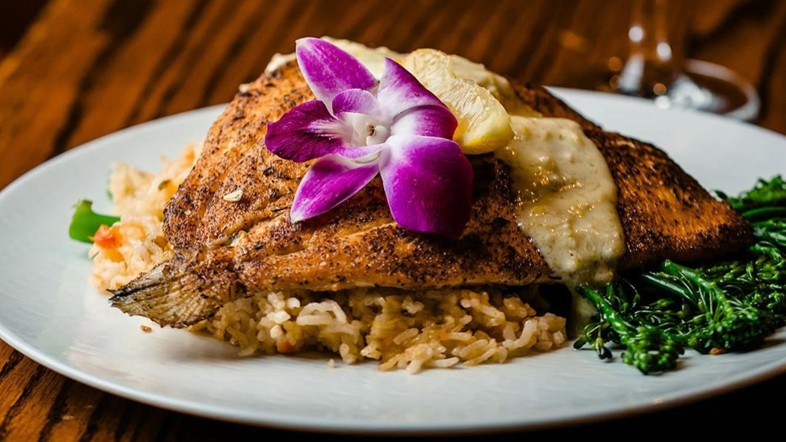 A Beloved Southern Restaurant Chain Abruptly Closes All Of Its Locations