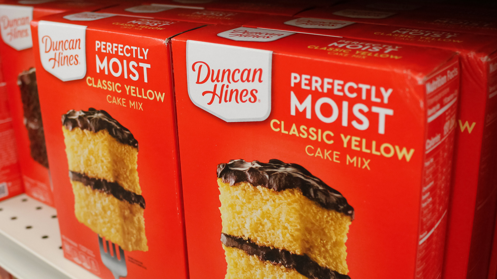 A Box Of Yellow Cake Mix Is The Start To A Fall Dessert That Rivals A Thanksgiving Classic