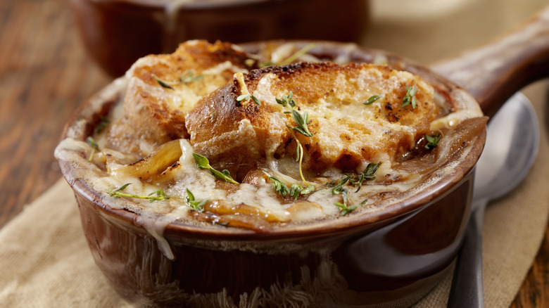 french onion soup with bread