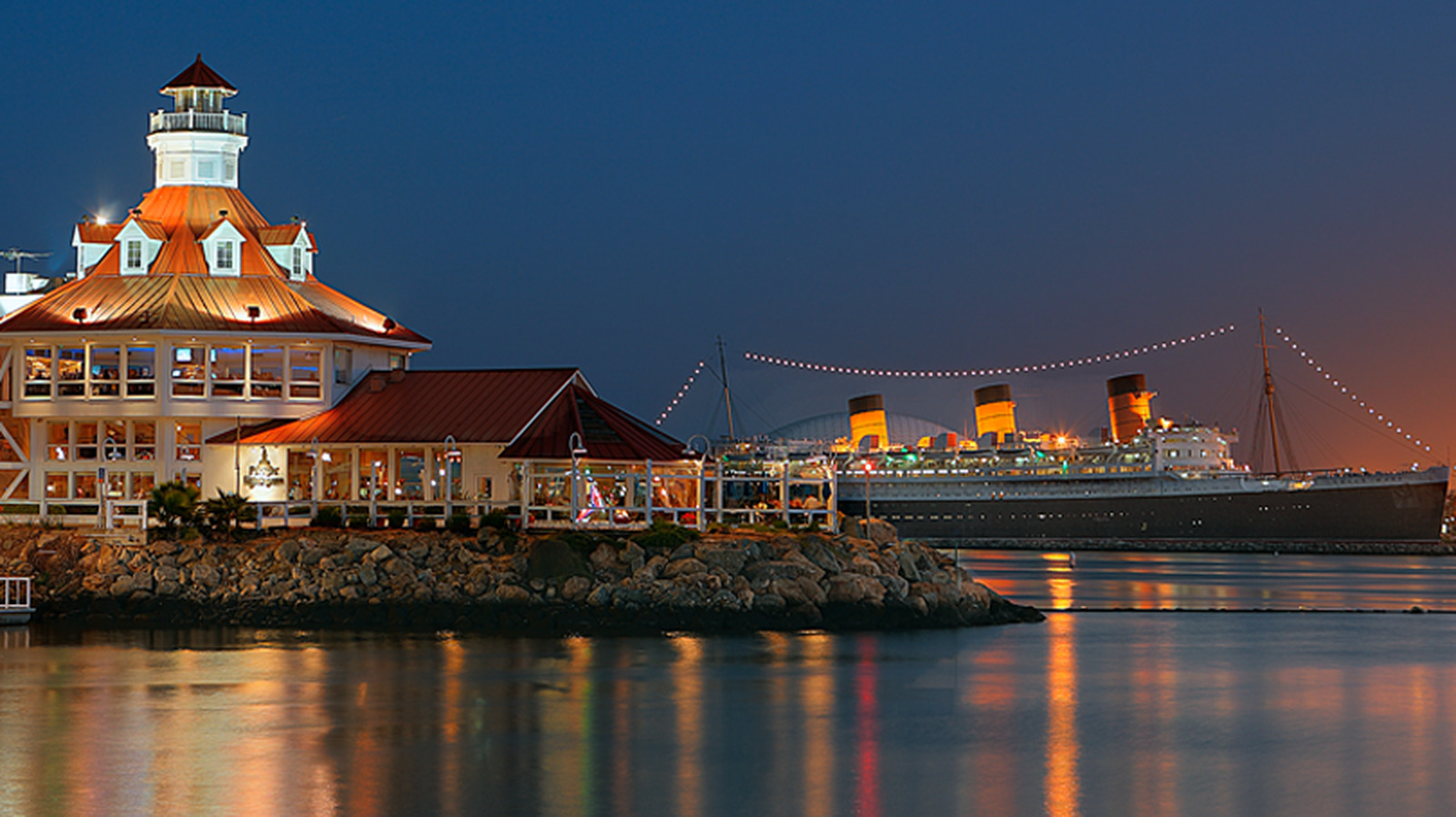 'Above And Beyond' - One Long Beach Steakhouse Pairs Standout Service With Surf And Turf - Tasting Table