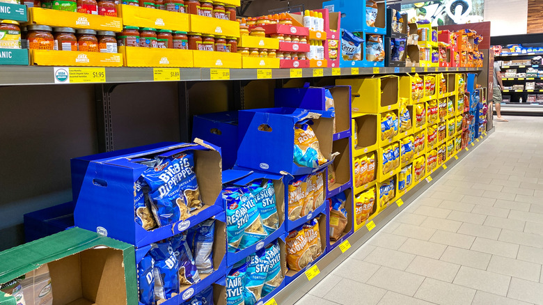 Aisle of potato chips at Aldi's