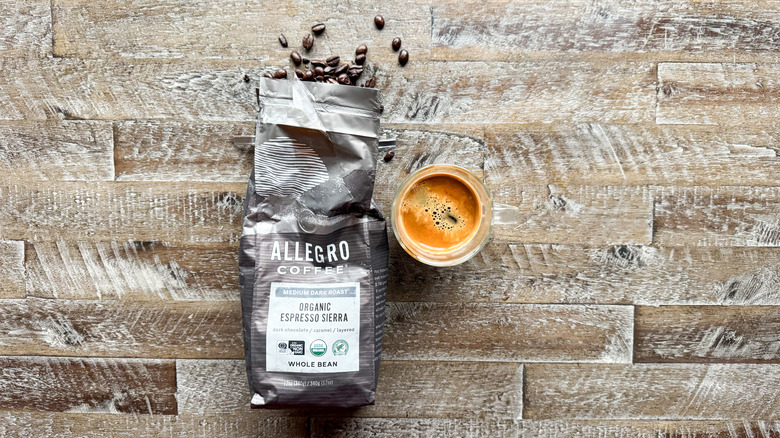 Allegro coffee bag with cup