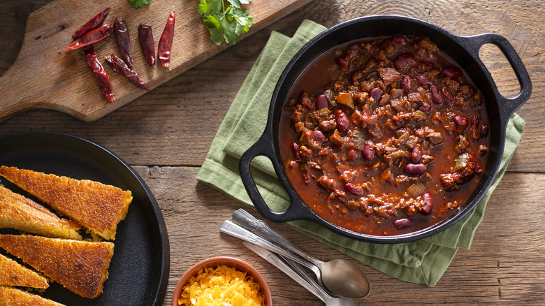 pot of chili with cornbread