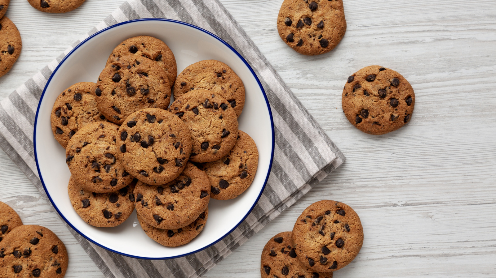 Add This To Chocolate Chip Cookies For 10X The Flavor And Softness That Lasts For Days