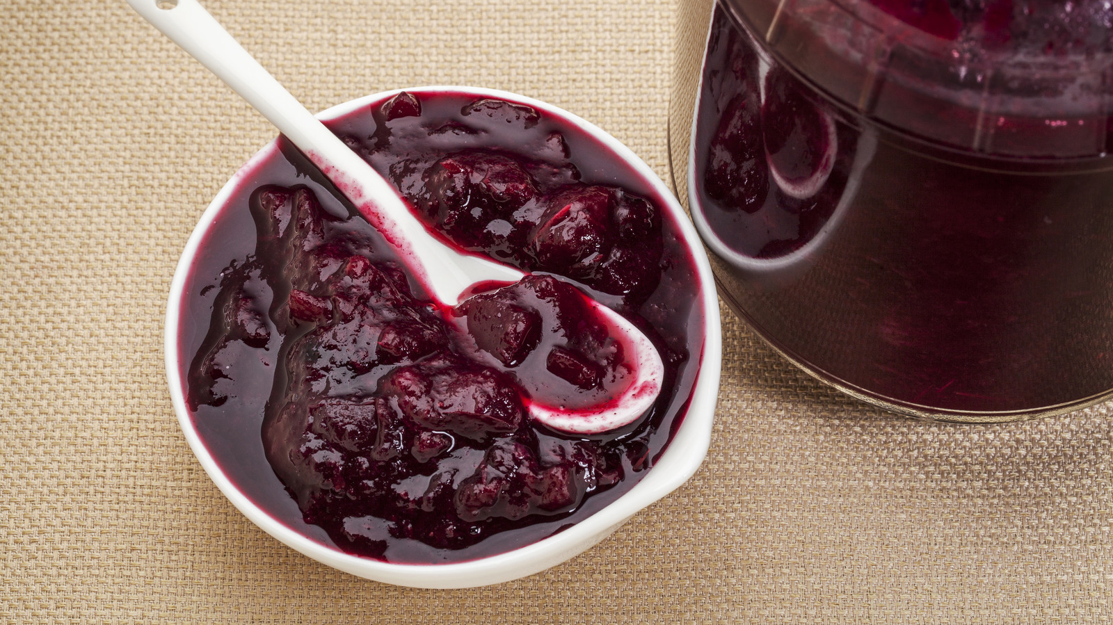 Adding Blueberries To Cranberry Sauce Gives Every Bite A Sweeter Burst