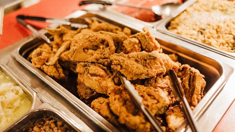 Fried chicken and sides at Brook Shaw's Old Country Store buffet