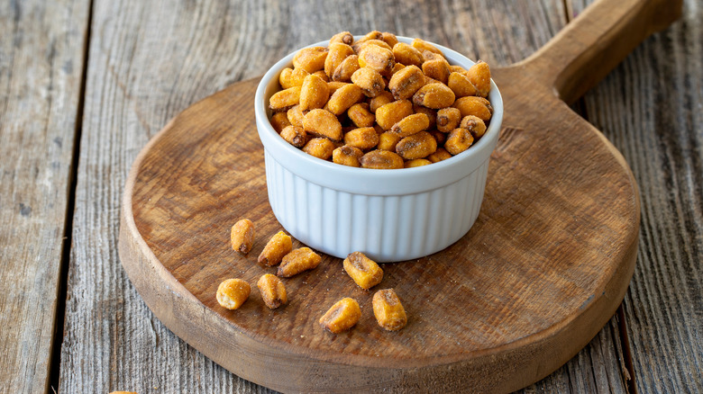 corn nuts in serving bowl