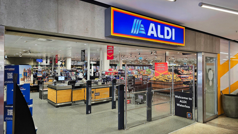 aldi store doors