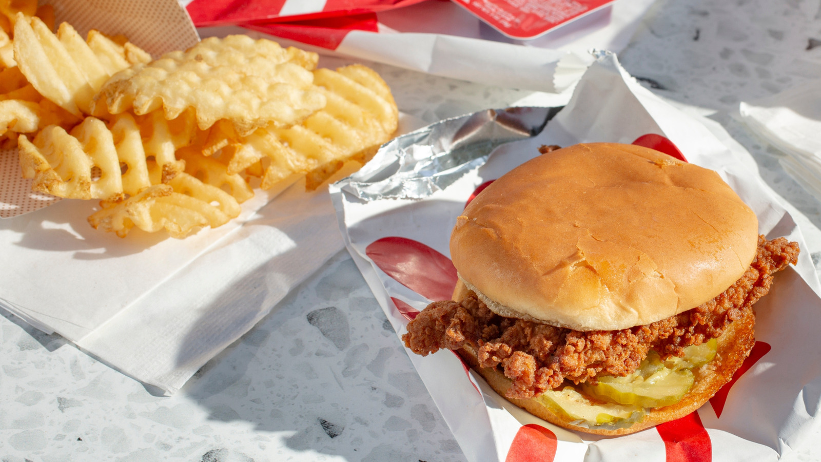 How To Build A Chick-Fil-A Sandwich Dupe With Aldi Products