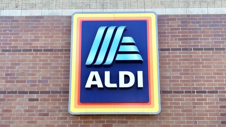 Aldi sign on brick building