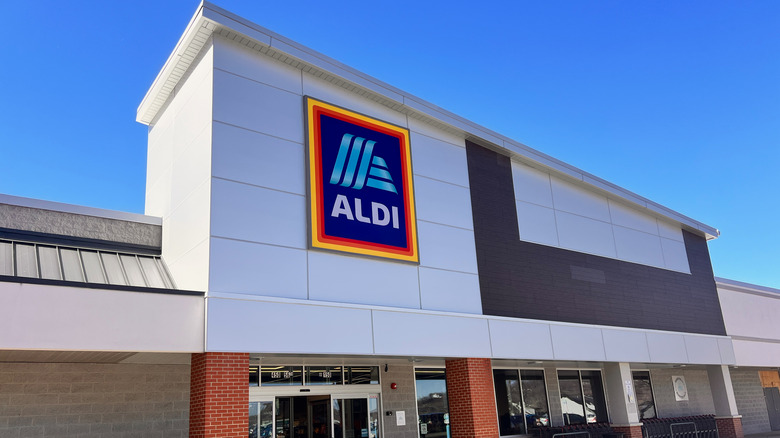 Exterior of an Aldi store in daylight