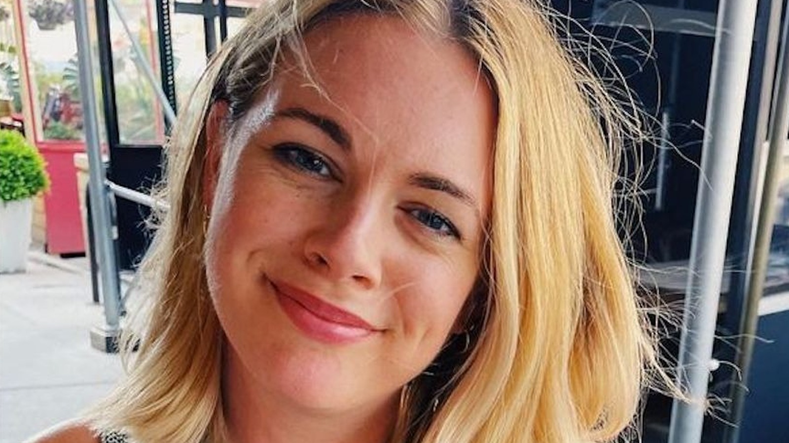 Alison Roman's New CNN Cooking Show Will Have A Personal Twist