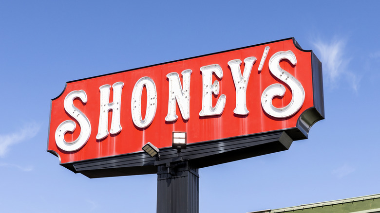 Shoney's sign during the daytime