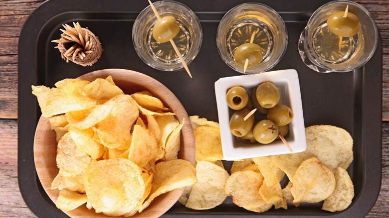 Tray of martinis and potato chips