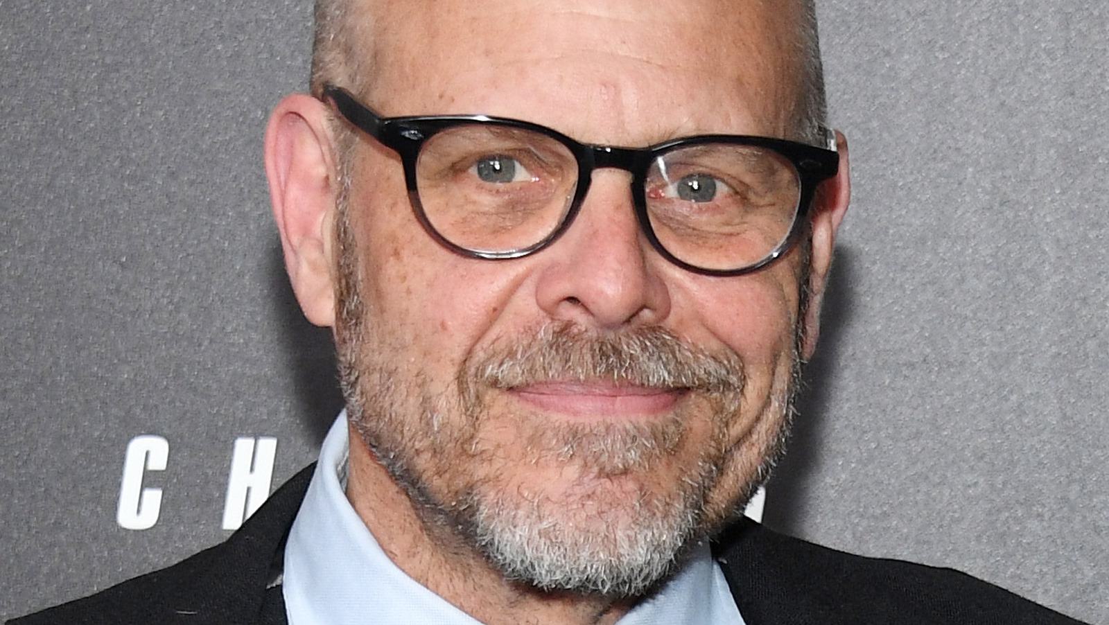 Alton Brown's Tip For UltraFlavorful Guacamole