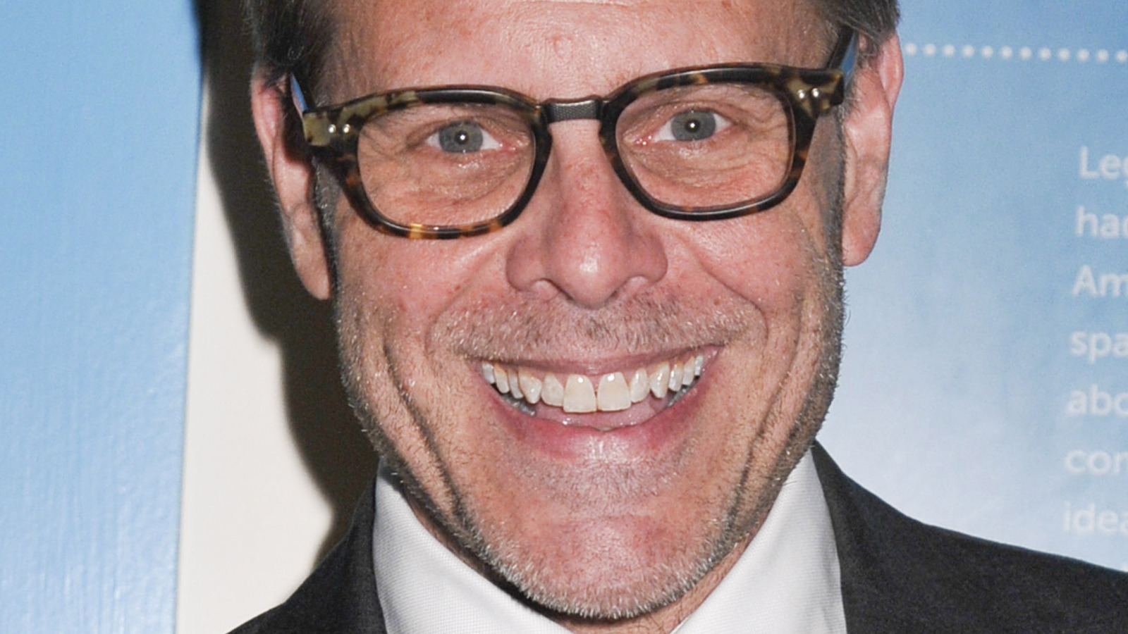 Alton Brown's Trick For Flattening Burger Meat And Maintaining Structure
