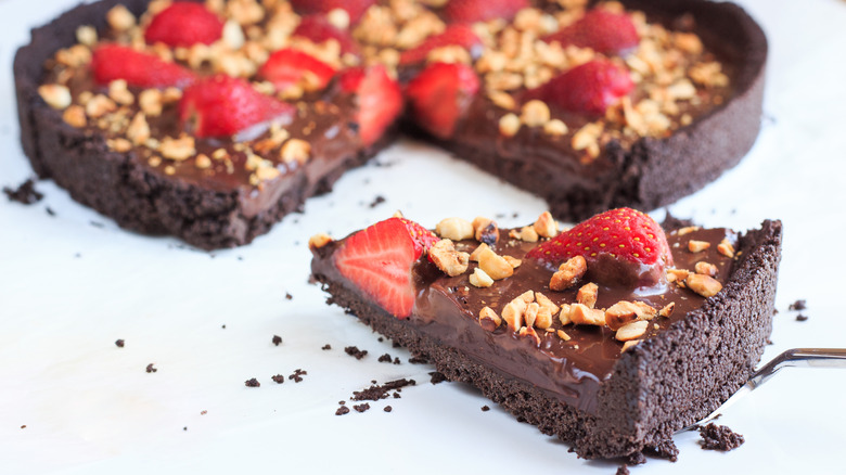 Chocolate crumb crust