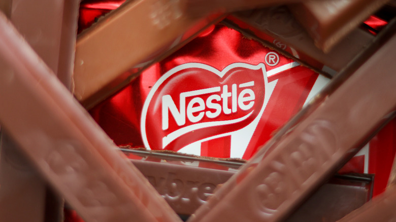 nestle logo with Kit Kats