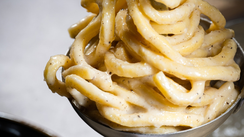 spoonful of cacio e pepe