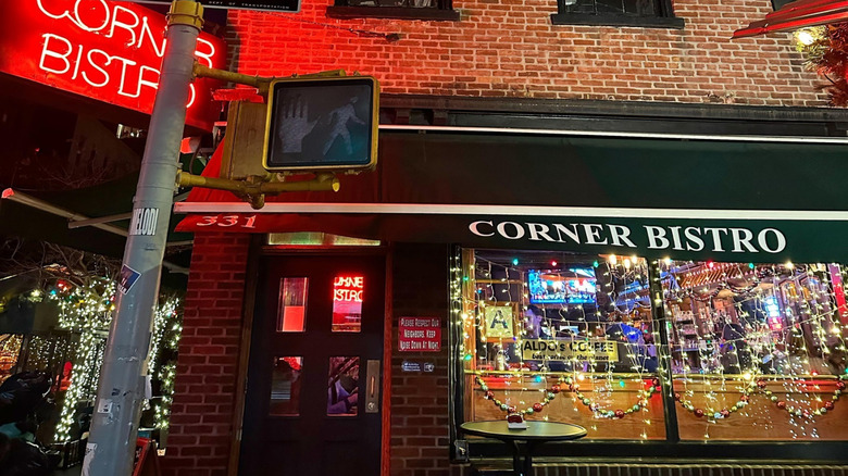 Corner Bistro West Village exterior