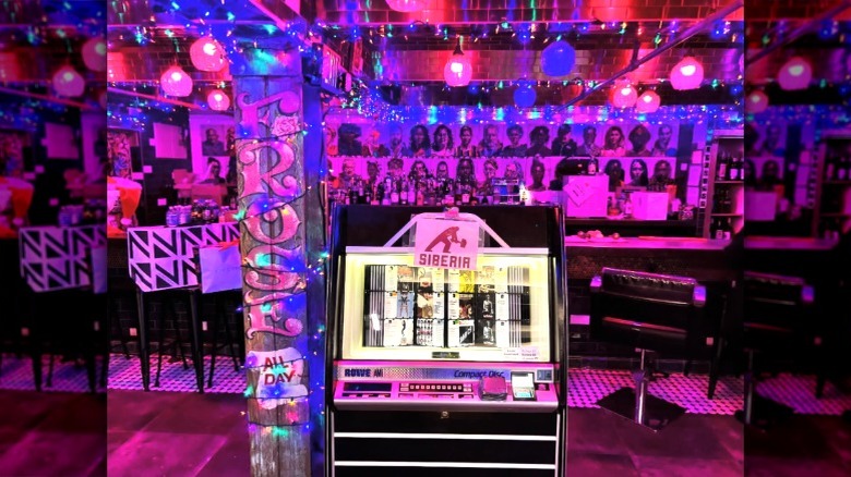 Jukebox in Siberia Bar